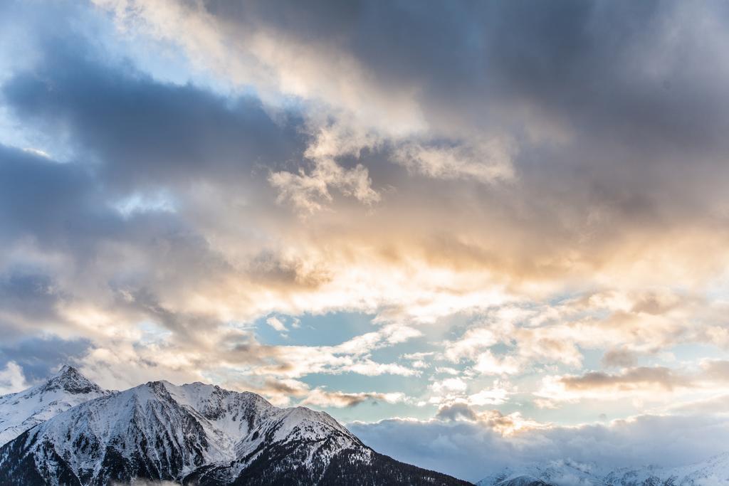 Berggasthof Hochzeigerhaus แยร์สเซินส์ ห้อง รูปภาพ