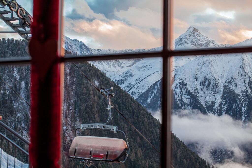 Berggasthof Hochzeigerhaus แยร์สเซินส์ ภายนอก รูปภาพ
