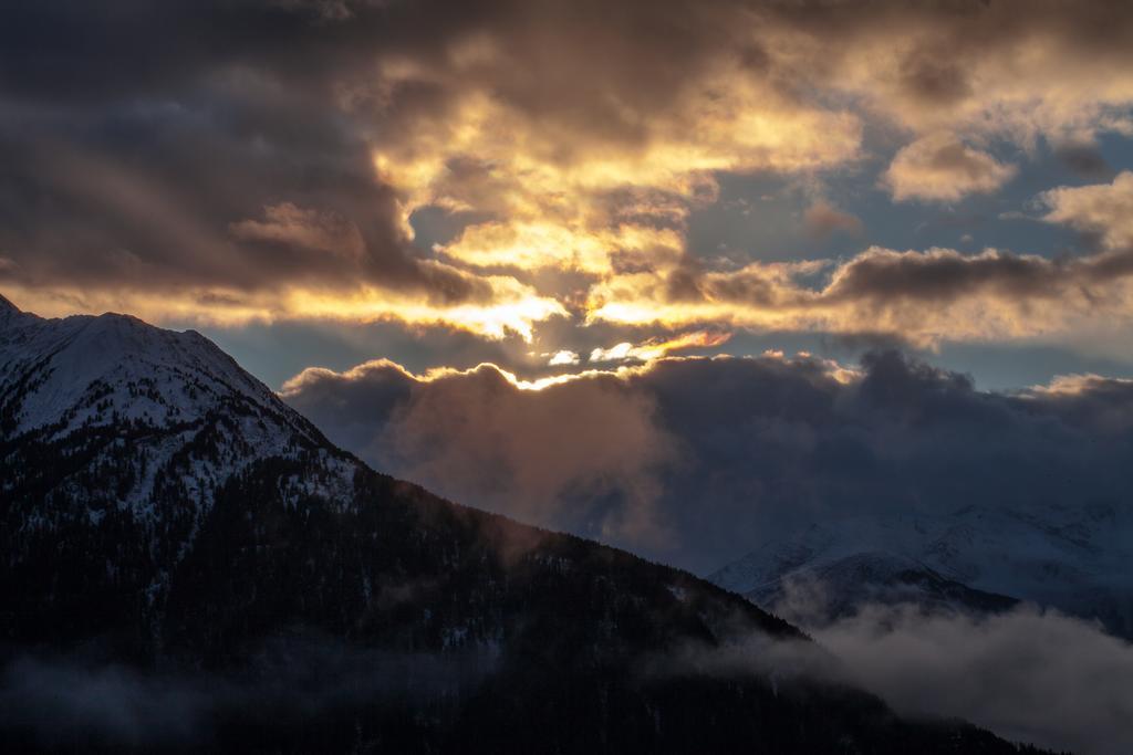 Berggasthof Hochzeigerhaus แยร์สเซินส์ ภายนอก รูปภาพ